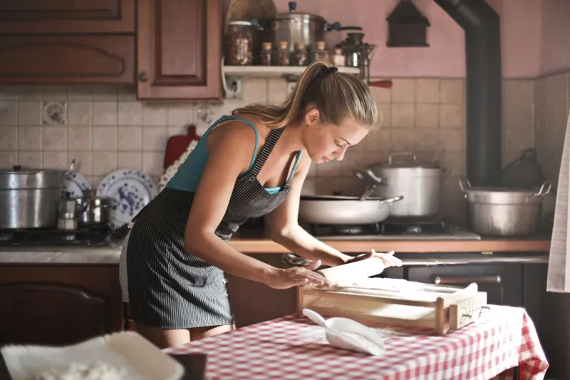 El negocio que empezó en el fogón de casa: cocineros sin local que están cambiando cómo comemos en España